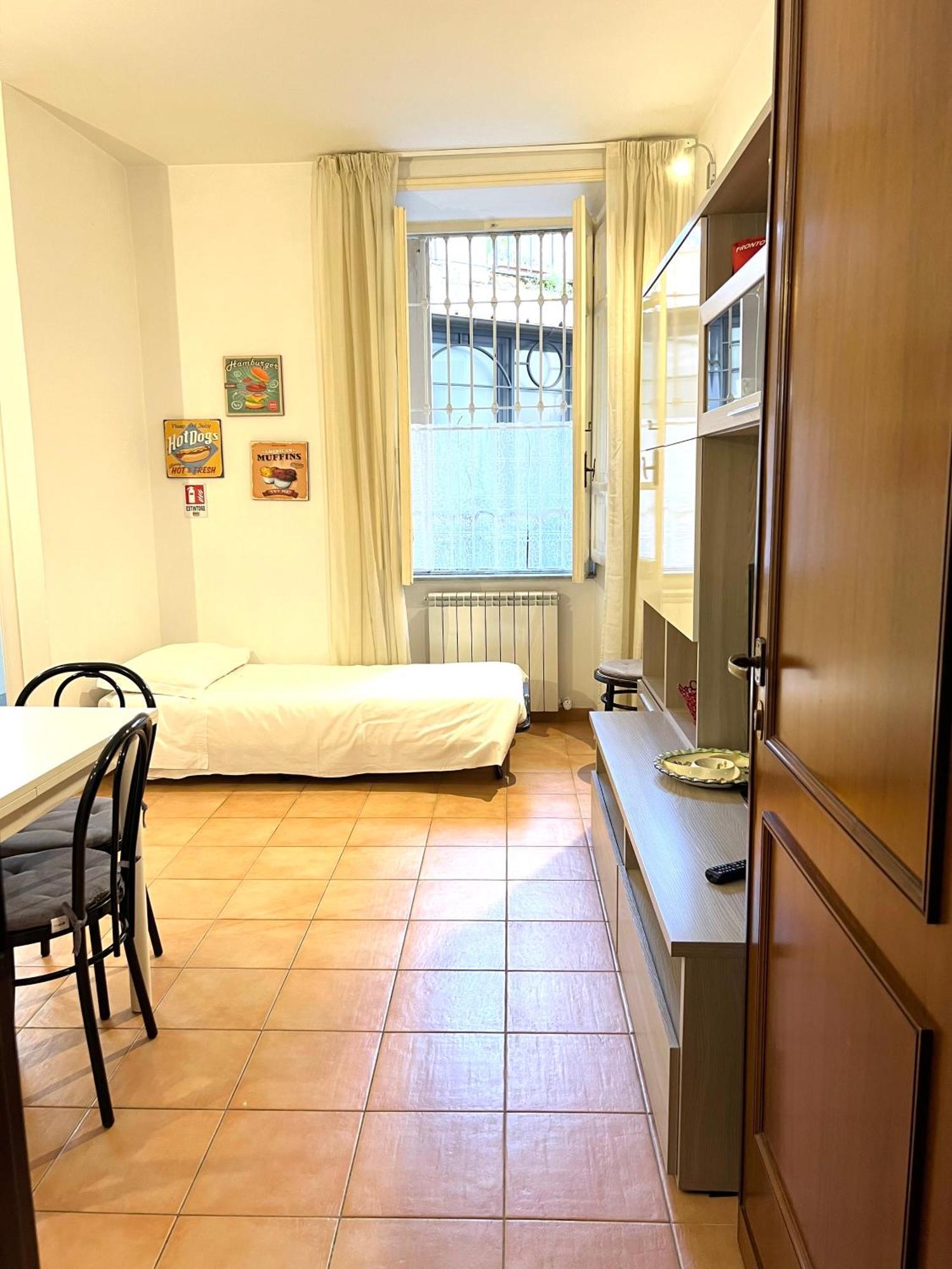 La Casa Sul Cortile Vila Roma Exterior foto